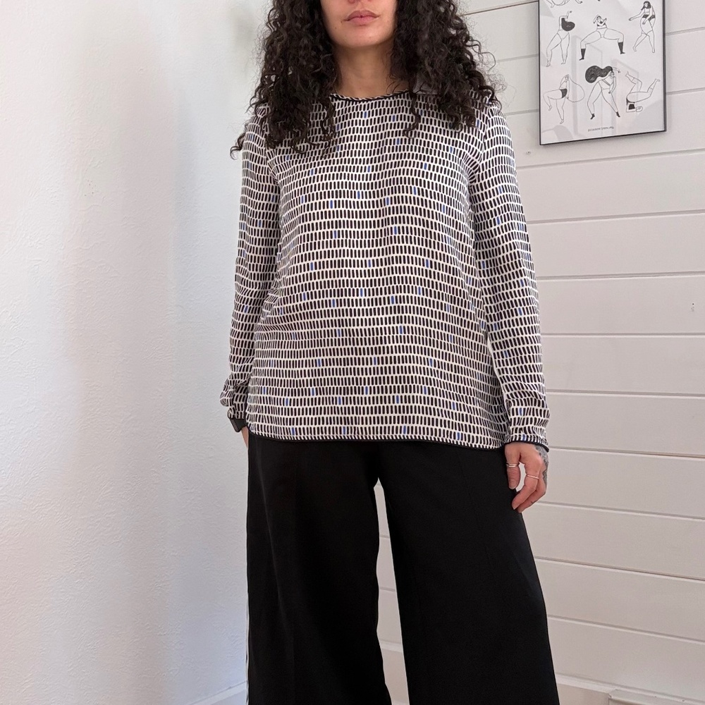 Maxmara printed high low silk blouse